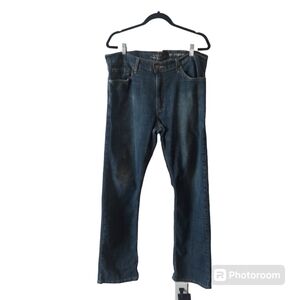 *Signature Levi's S51 Medium Wash Straight Leg Denim Jeans Size 38